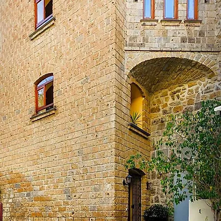 Al Mare Bed & Breakfast 4*